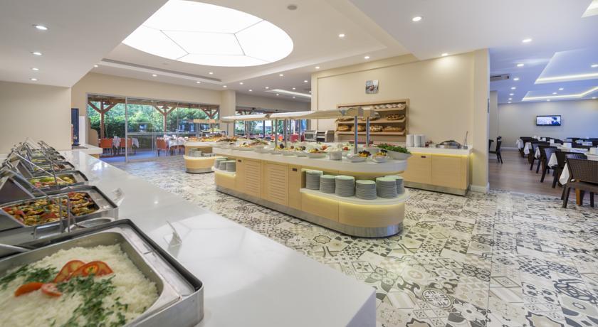 艾斯德姆公园奥泰尔酒店 凯梅尔 外观 照片