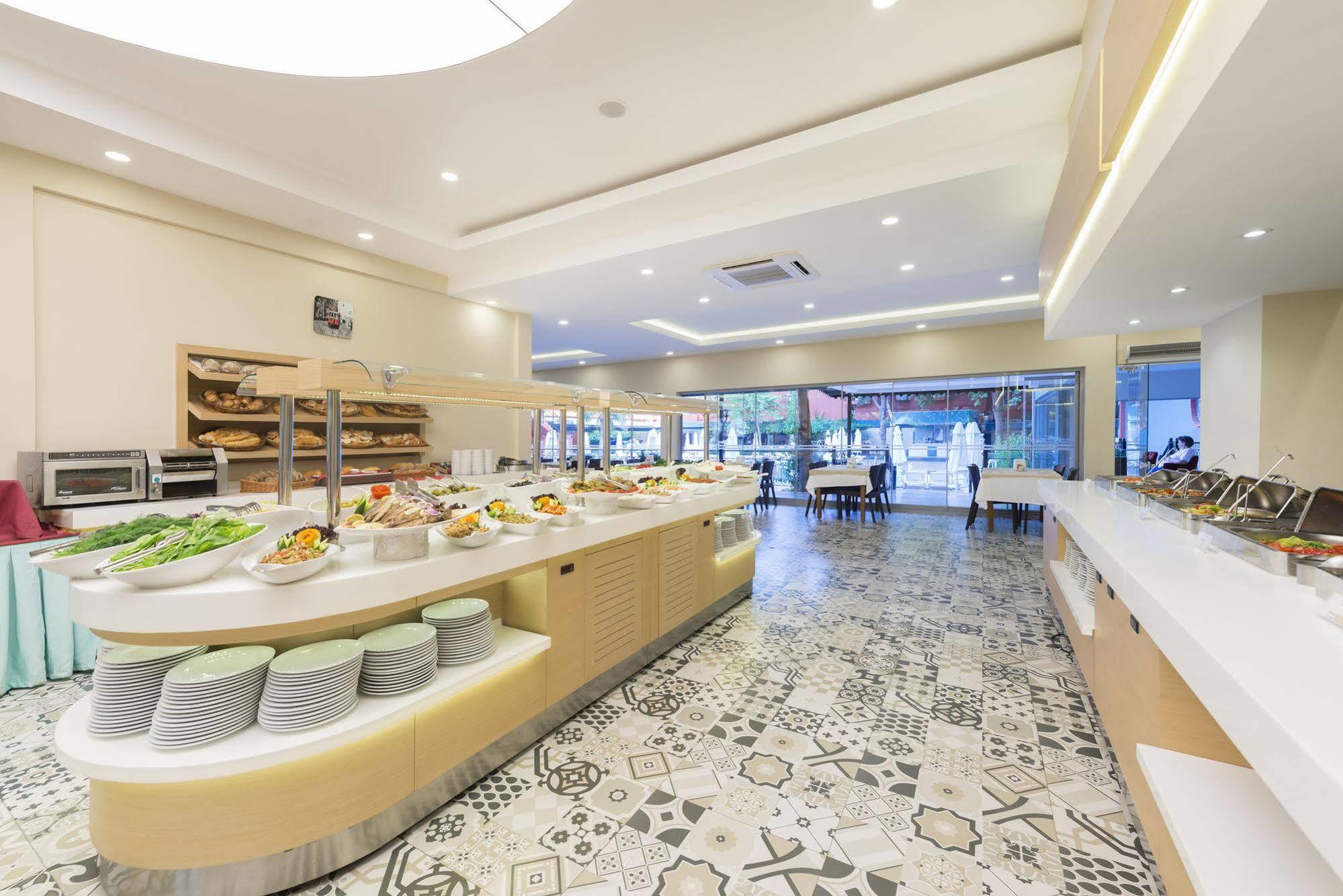 艾斯德姆公园奥泰尔酒店 凯梅尔 外观 照片